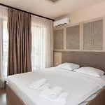 شقة Argisht Partez 1br With Sea View And Pool فارنا