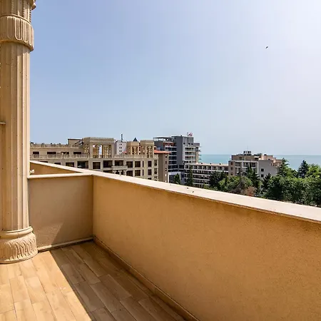 Argisht Partez 1br With Sea View And Pool Apartamento Varna