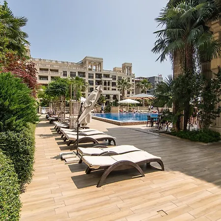 Argisht Partez 1br With Sea View And Pool Apartamento