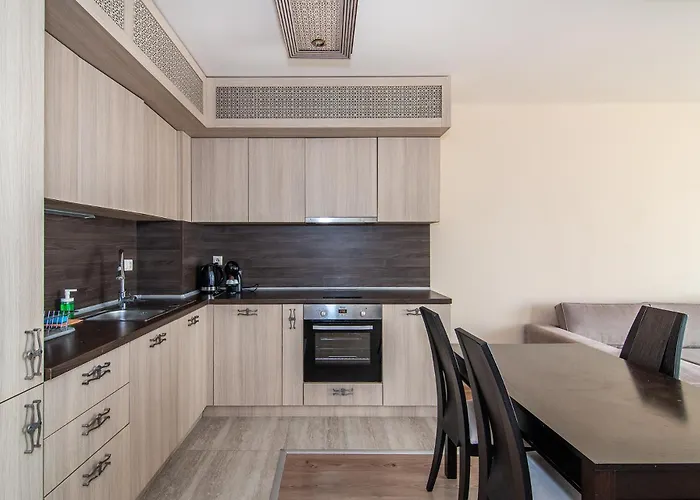 Argisht Partez 1br With Sea View And Pool Lägenhet Varna