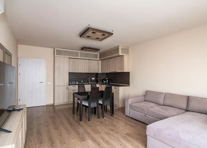 Argisht Partez 1br With Sea View And Pool וארנה