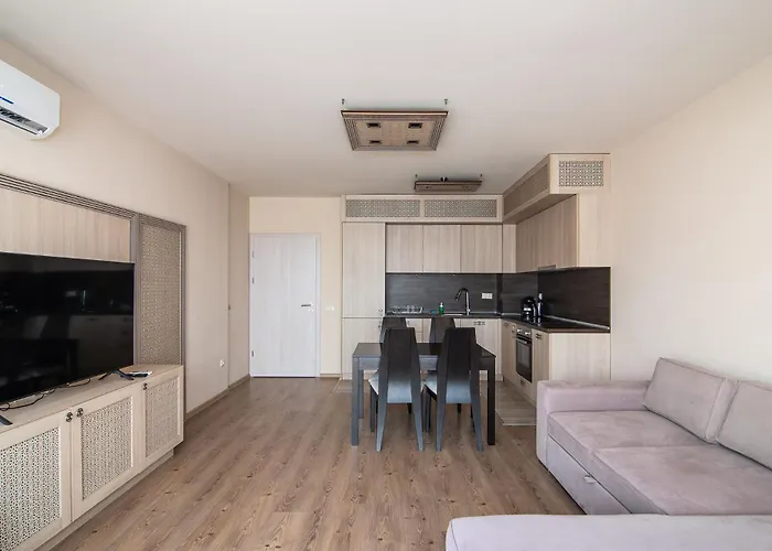 Apartment Argisht Partez 1br With Sea View And Pool Varna