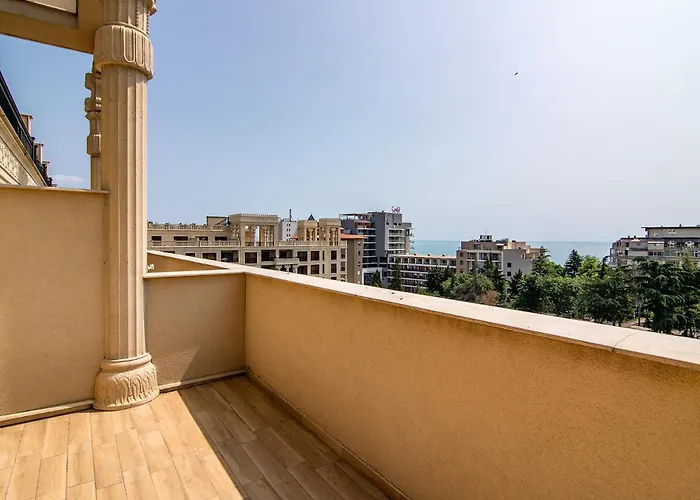 Argisht Partez 1br With Sea View And Pool Apartment Varna